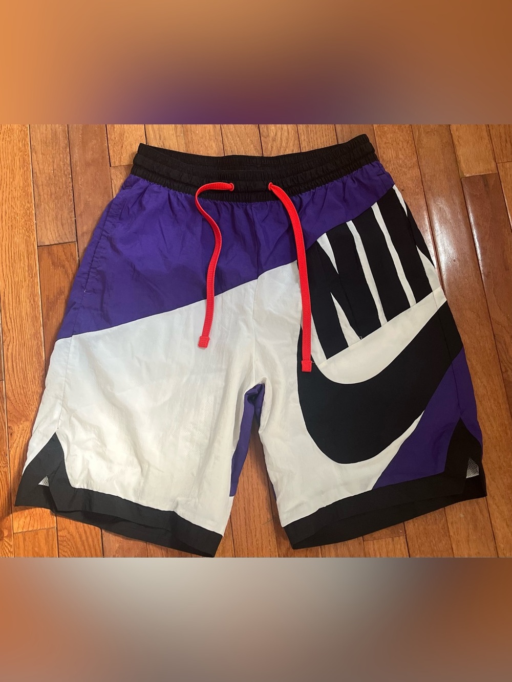 Nike Dri-Fit Throwback Basketball Shorts - White Purple - Medium -